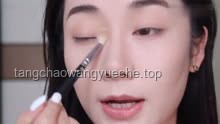 水光感妆容兴起，美妆行业迎来新风尚